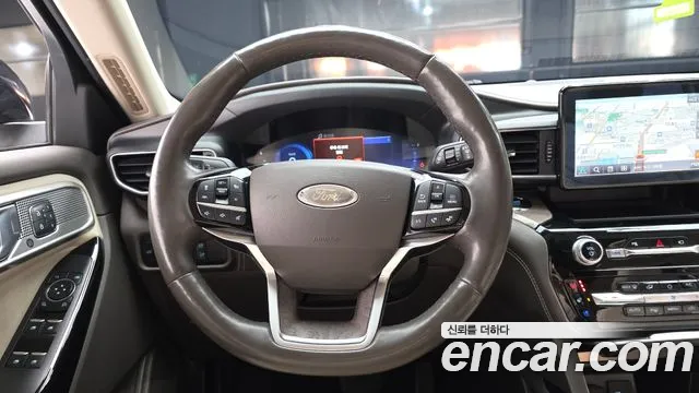 Ford Explorer 2022 — фото 13