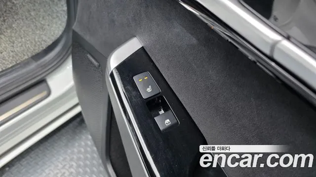 Kia EV6 2023 — фото 18