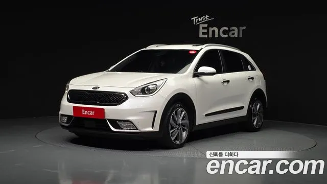 Kia Niro 2017 — фото 1