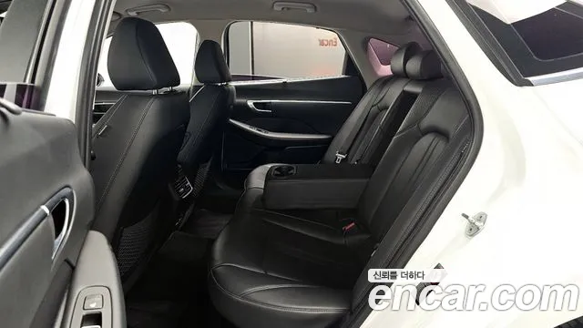 Hyundai Sonata 2021 — фото 12