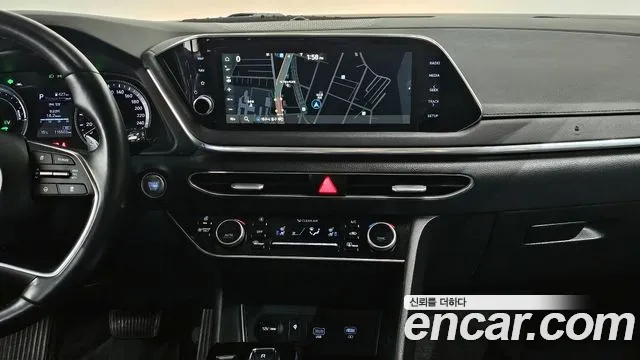 Hyundai Sonata 2021 — фото 14