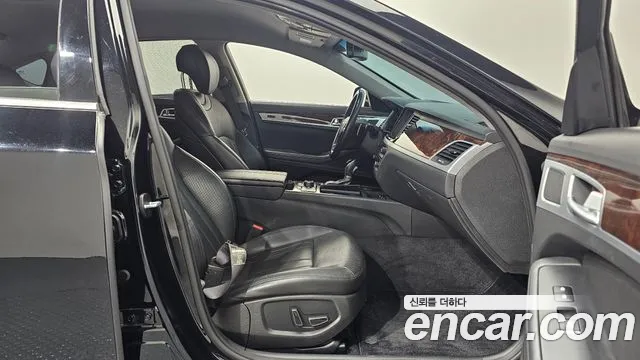 Hyundai Genesis 2015 — фото 11