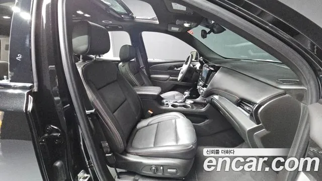 ChevroletGMDaewoo Traverse 2022 — фото 11
