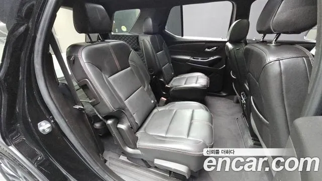 ChevroletGMDaewoo Traverse 2022 — фото 12