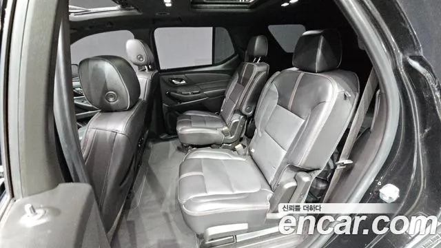 ChevroletGMDaewoo Traverse 2022 — фото 13