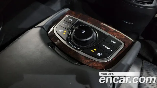 Hyundai Aslan 2015 — фото 19