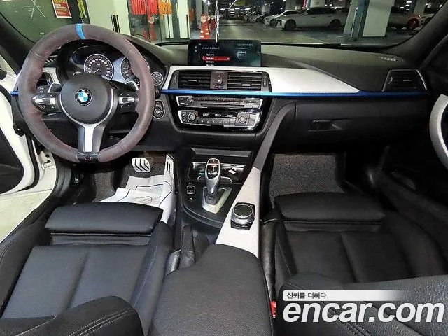 BMW 3-Series 2017 — фото 10