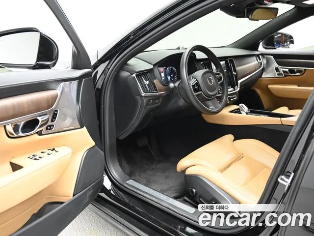 Volvo S90 2021 — фото 11