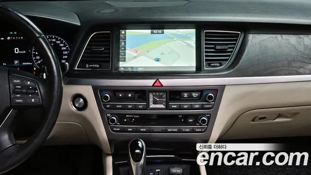 Hyundai Genesis 2015 — фото 14