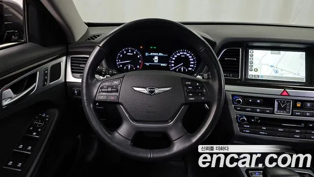 Genesis G80 2017 — фото 13