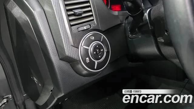 KG_Mobility_Ssangyong KORANDO 2016 — фото 17