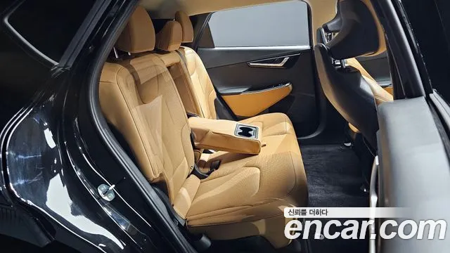 Kia EV6 2023 — фото 12