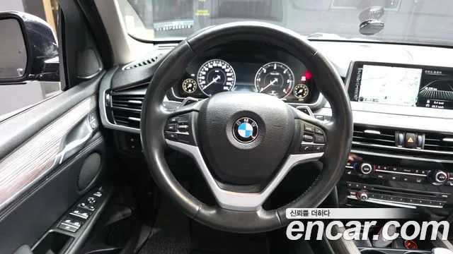 BMW X5 2016 — фото 13