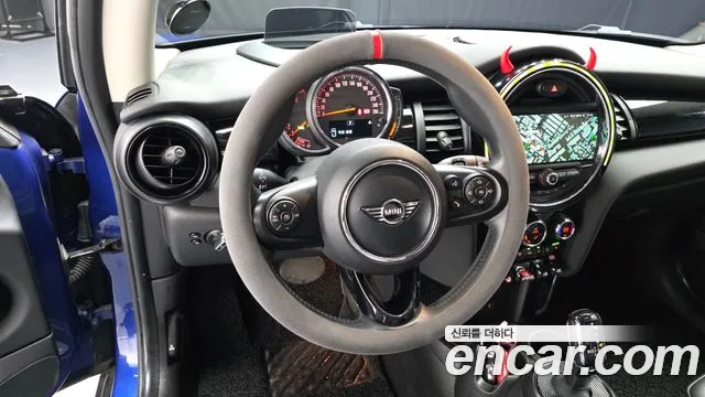 Mini Cooper 2019 — фото 13