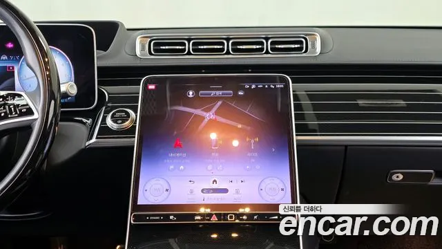 Mercedes-Benz S-Class 2023 — фото 13