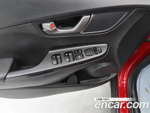 Hyundai Kona 2020 — фото 12