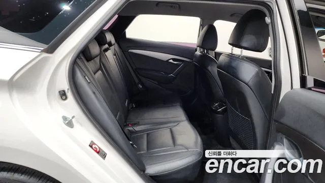 Hyundai i40 2016 — фото 12