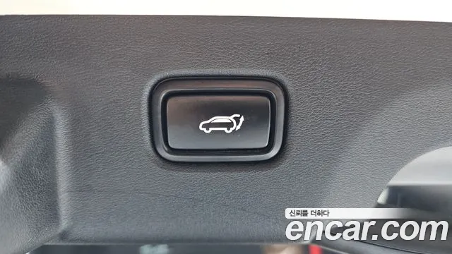 Kia EV6 2023 — фото 20