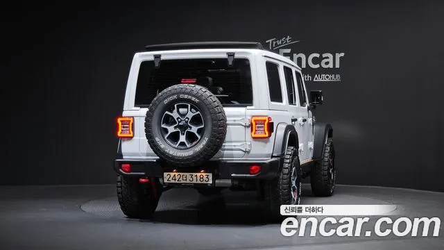 Jeep Wrangler 2021 — фото 4