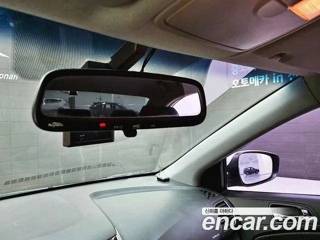 Hyundai Accent 2011 — фото 16