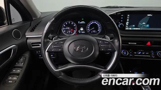Hyundai Sonata 2022 — фото 16