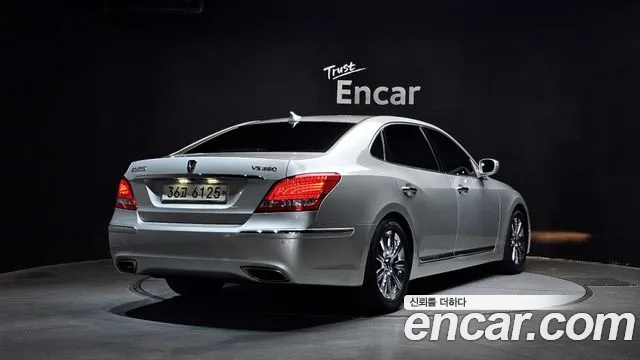 Hyundai Equus 2012 — фото 2