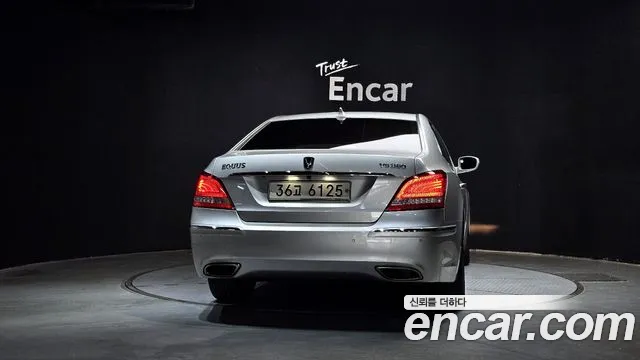 Hyundai Equus 2012 — фото 4