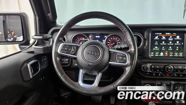 Jeep Wrangler 2020 — фото 13