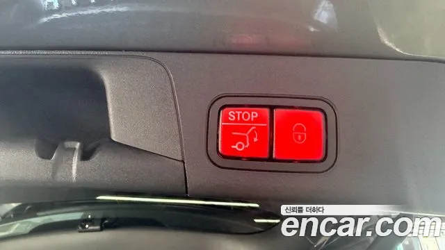 Mercedes-Benz EQB 2025 — фото 12