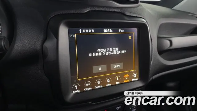 Jeep Renegade 2022 — фото 15