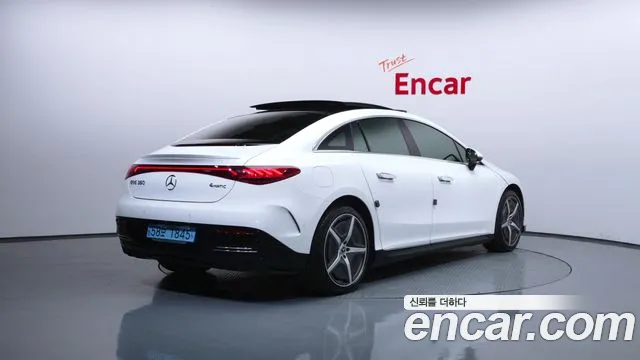 Mercedes-Benz EQE 2023 — фото 2