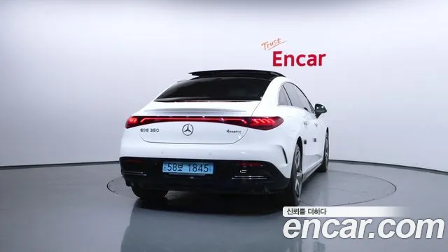 Mercedes-Benz EQE 2023 — фото 4