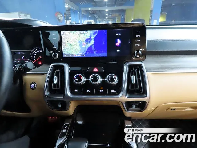 Kia Sorento 2022 — фото 14