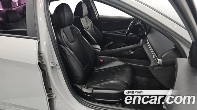 Hyundai AVANTE 2021 — фото 10