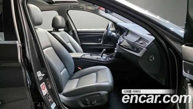 BMW 5-Series 2015 — фото 10