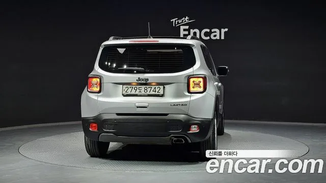 Jeep Renegade 2019 — фото 4