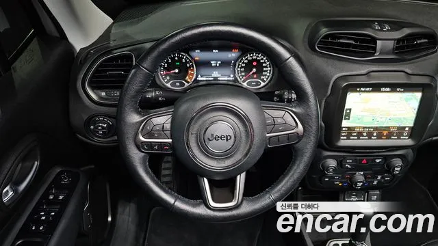 Jeep Renegade 2019 — фото 13