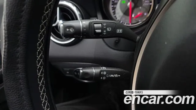 Mercedes-Benz GLA-Class 2017 — фото 19