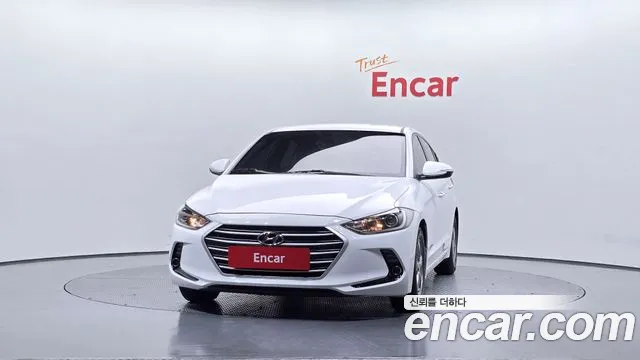 Hyundai AVANTE 2017 — фото 3