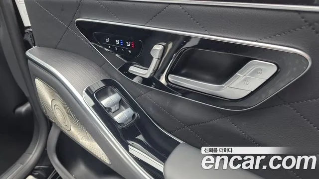 Mercedes-Benz S-Class 2022 — фото 18