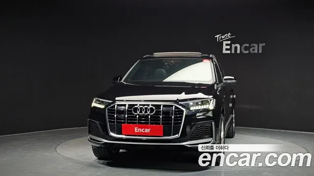 Audi Q7 2020 — фото 3