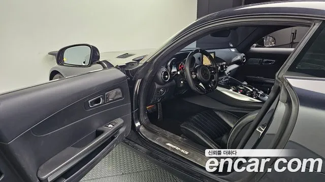 Mercedes-Benz AMG GT 2016 — фото 9