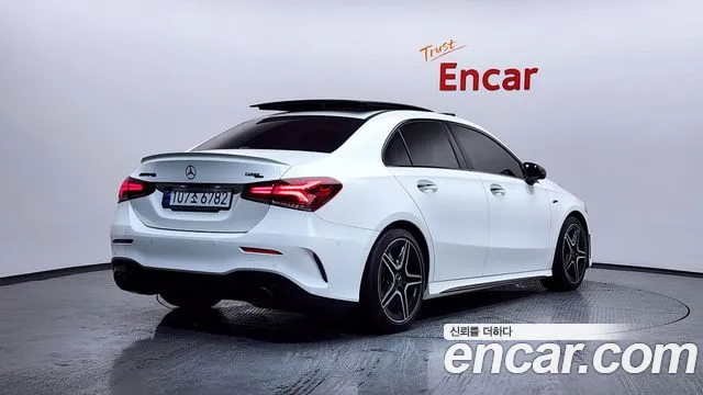 Mercedes-Benz A-Class 2023 — фото 2