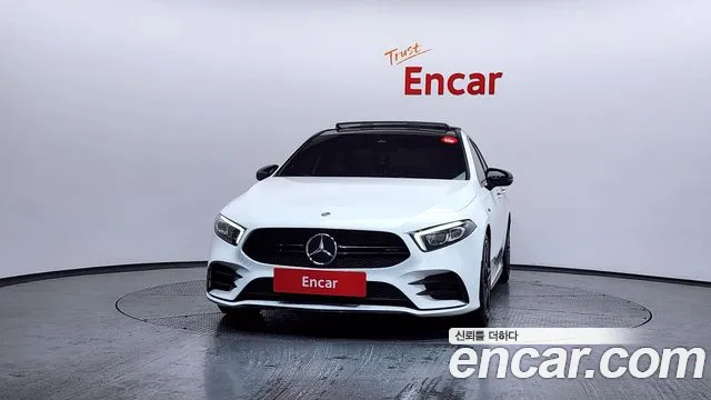 Mercedes-Benz A-Class 2023 — фото 3