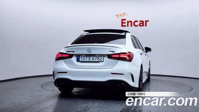 Mercedes-Benz A-Class 2023 — фото 4