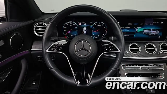 Mercedes-Benz E-Class 2023 — фото 14