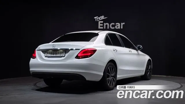 Mercedes-Benz C-Class 2019 — фото 2