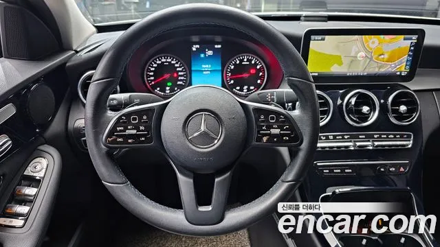 Mercedes-Benz C-Class 2019 — фото 14