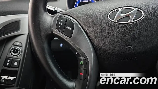 Hyundai AVANTE 2015 — фото 20