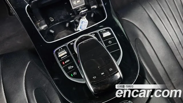 Mercedes-Benz CLS-Class 2019 — фото 19